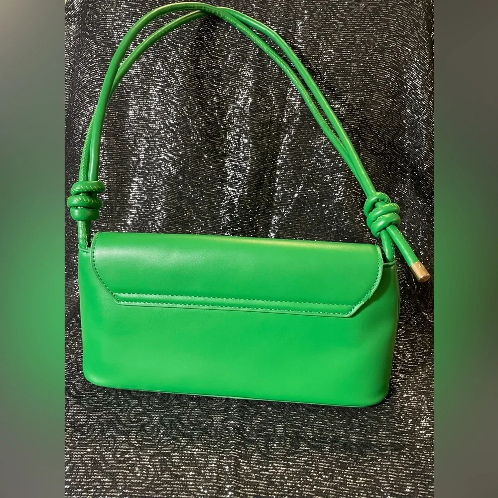 Green Knot-Handle Shoulder Bag - Picture 3 of 9